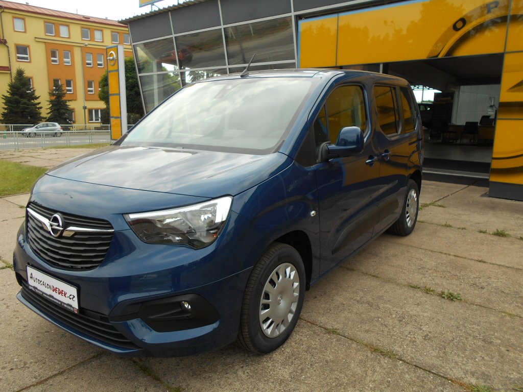 Opel Combo LIFE EDITION 1,2 TURBO - SKLAD Opel Combo