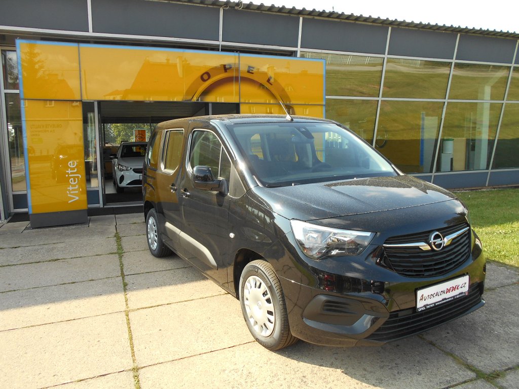 Opel Combo LIFE ENJOY 1,2 TURBO Opel Combo