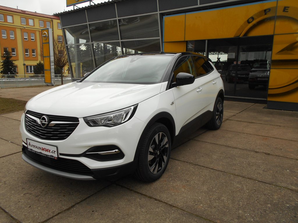 Opel Grandland X ELEGANCE 1,2 TURBO Opel Grandland X