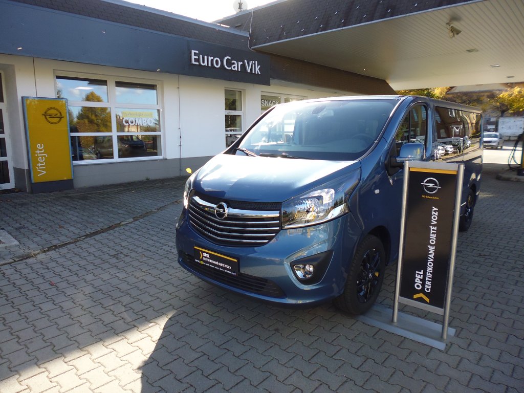 Opel Vivaro COMBI + (9) L2 Sada SPORT 1.6D Opel Vivaro