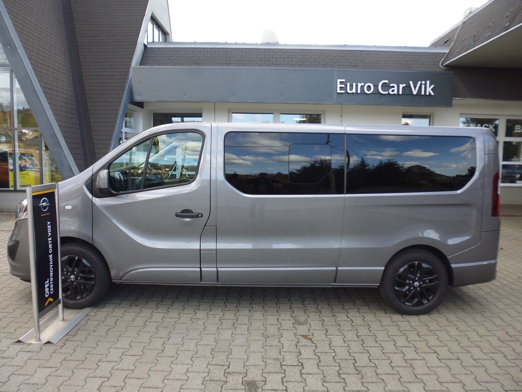 Opel Vivaro COMBI + (9) L2 Sada SPORT 1.6D Opel Vivaro