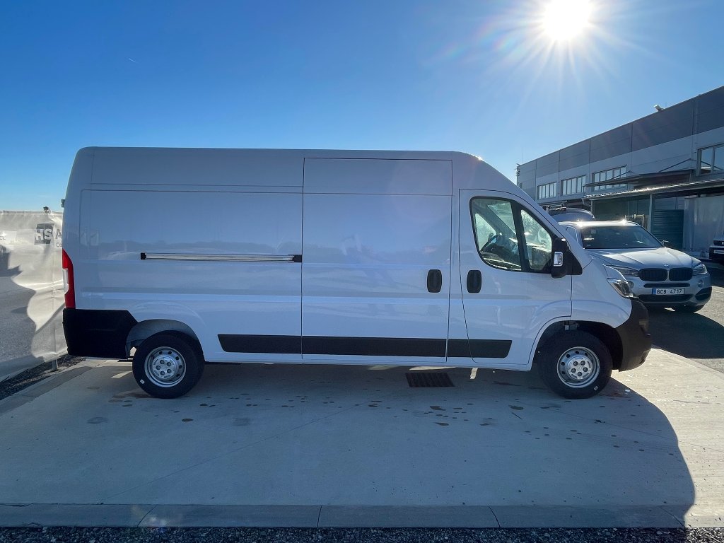 Opel Movano Van 3500 L3H2 Opel Movano