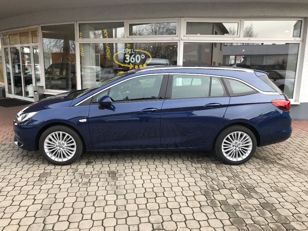 Opel Astra ST ELEGANCE 1.2 TURBO Opel Astra