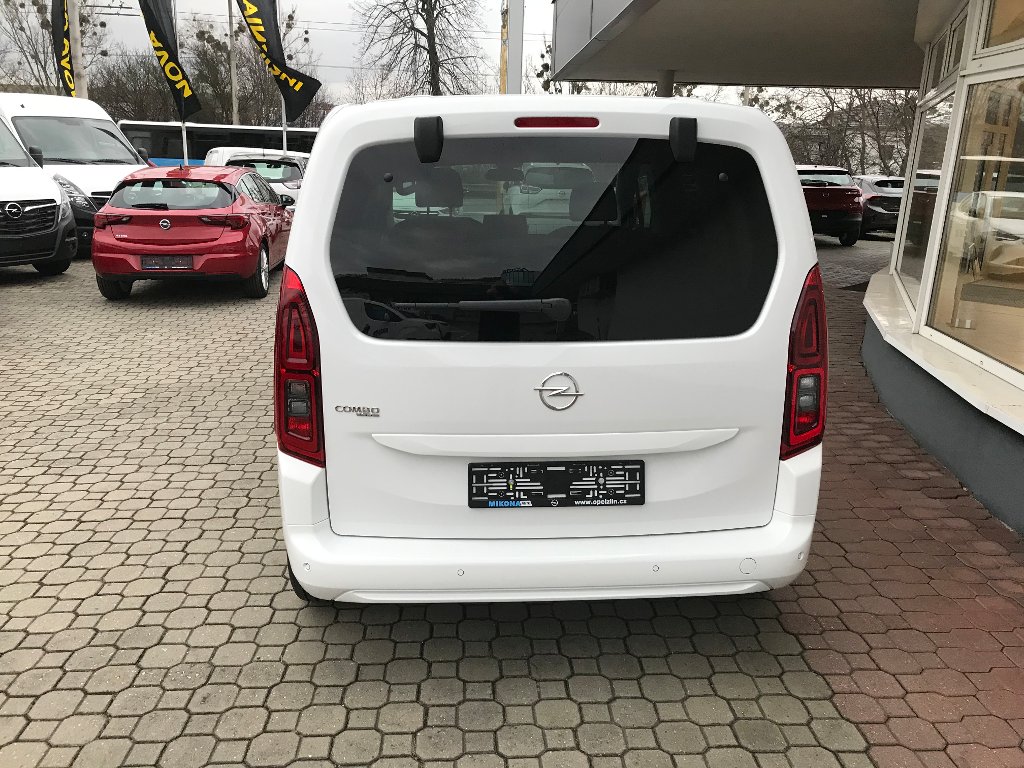 Opel Combo Life Enjoy 1.2 Turbo Opel Combo