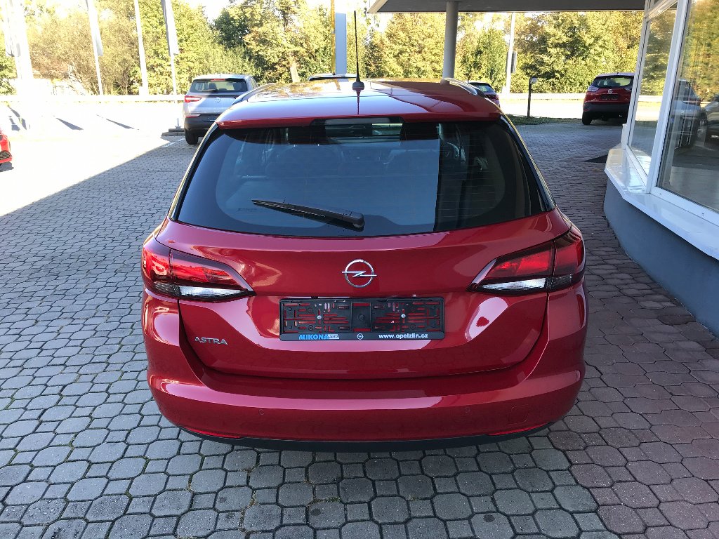 Opel Astra ST SMILE 1.2 TURBO Opel Astra