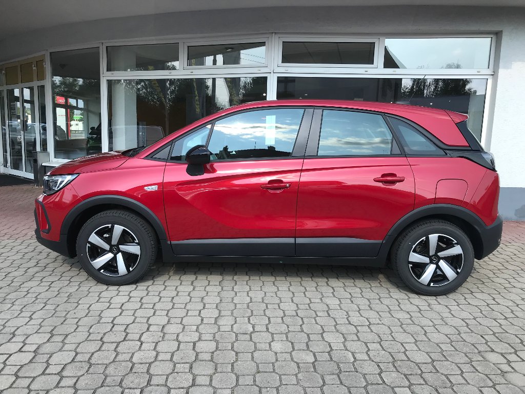 pakke ros letvægt Opel Crossland ihned k odběru. Provedení Edition 1.2 61kw MT5 za cenu  441400 Kč skladem • OPEL IHNED