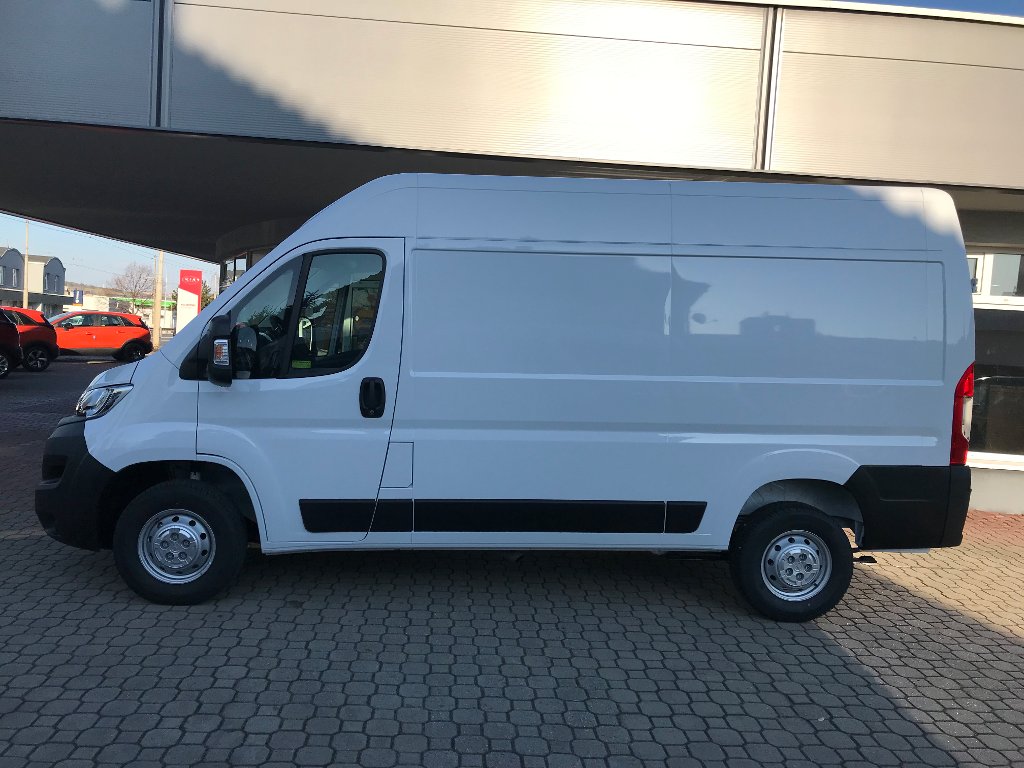 Opel Movano Van Edition 3500 L2H2 2.2 CDTi Opel Movano