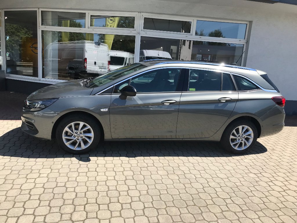 Opel Astra Sports Tourer Elegance 1.2T Opel Astra