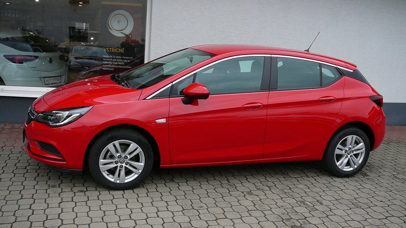 Opel Astra Enjoy "SMILE" 1.4 Turbo Opel Astra