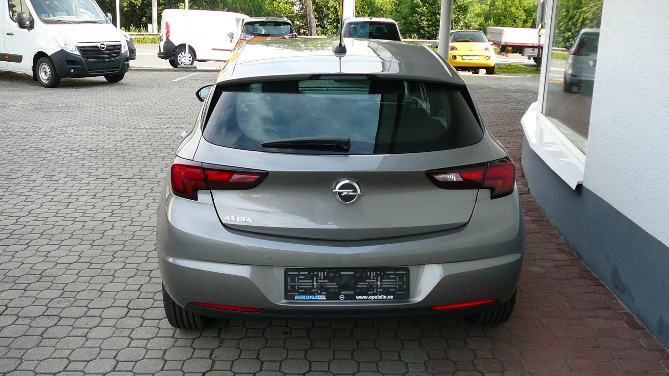 Opel Astra Enjoy "SMILE" 1.6 CDTI Opel Astra