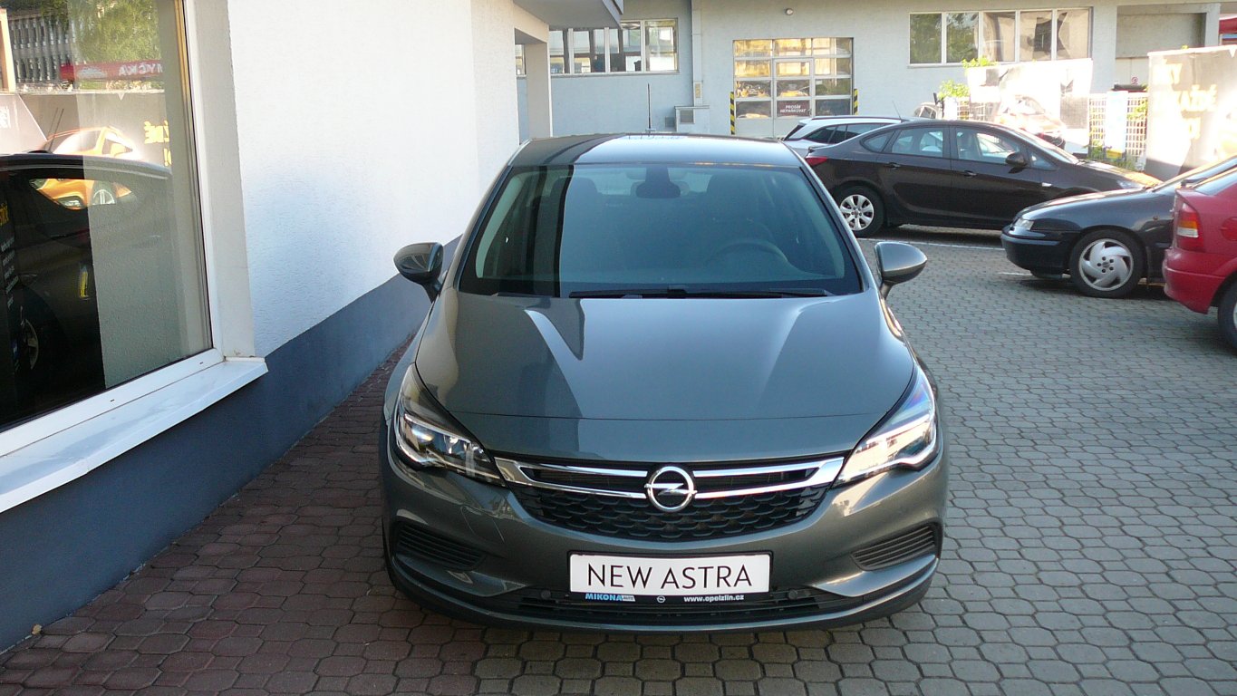 Opel Astra Enjoy "SMILE" 1.4 Turbo Opel Astra