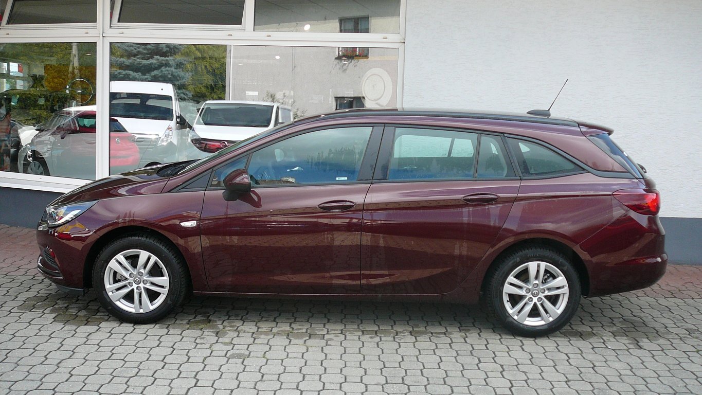 Opel Astra ST Enjoy "SMILE" 1.4 16V Opel Astra