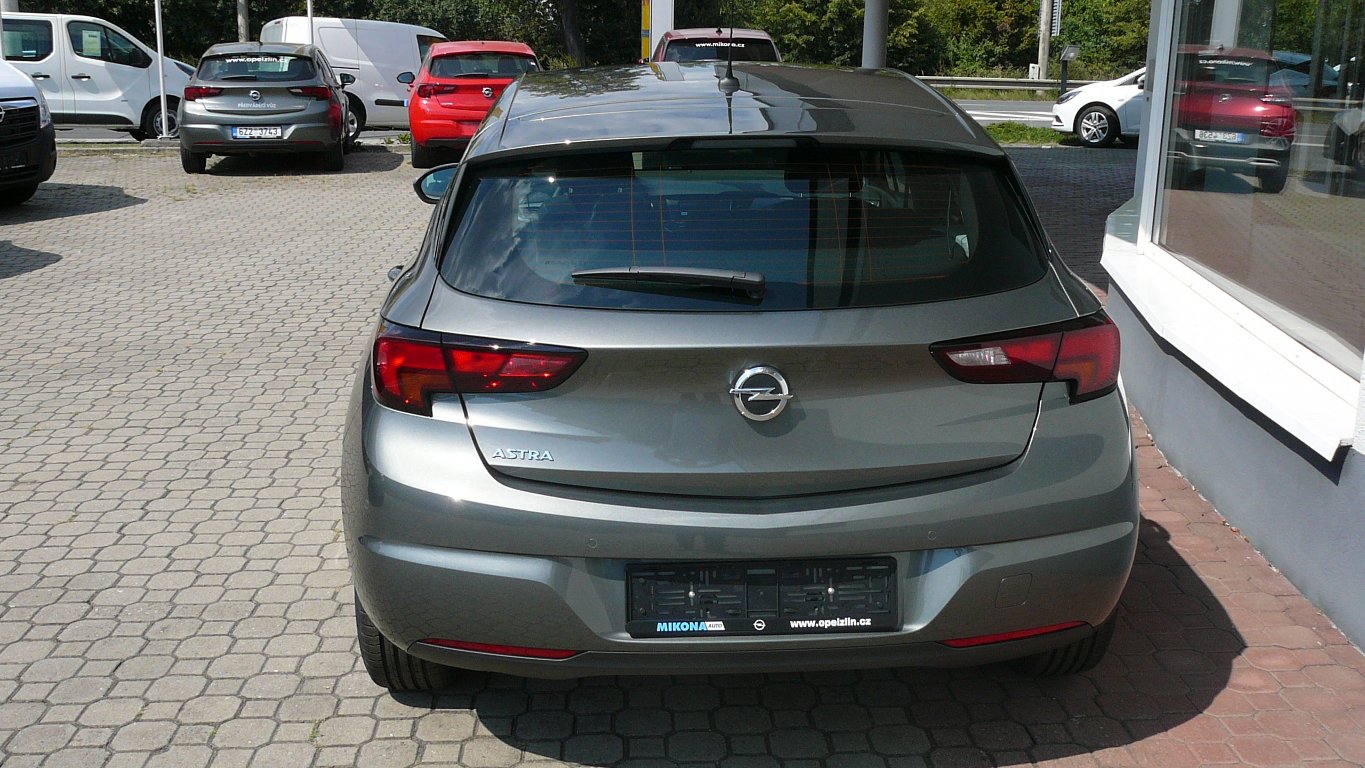 Opel Astra Enjoy "SMILE" 1.4 Turbo Opel Astra