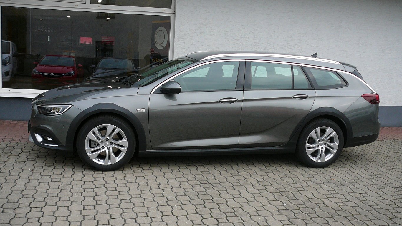 Opel Insignia Country Tourer 2.0 CDTI 4x4 Opel Insignia