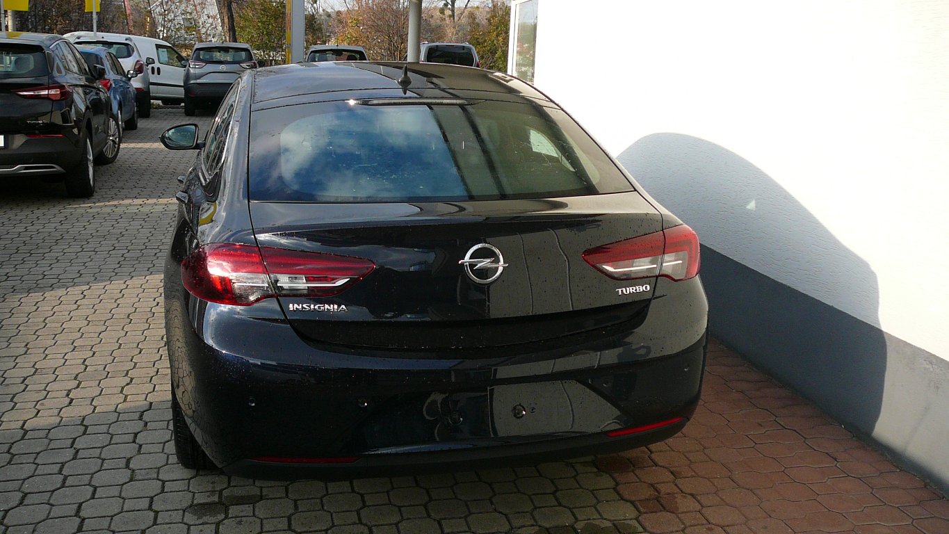 Opel Insignia Innovation 1.5 Turbo Opel Insignia
