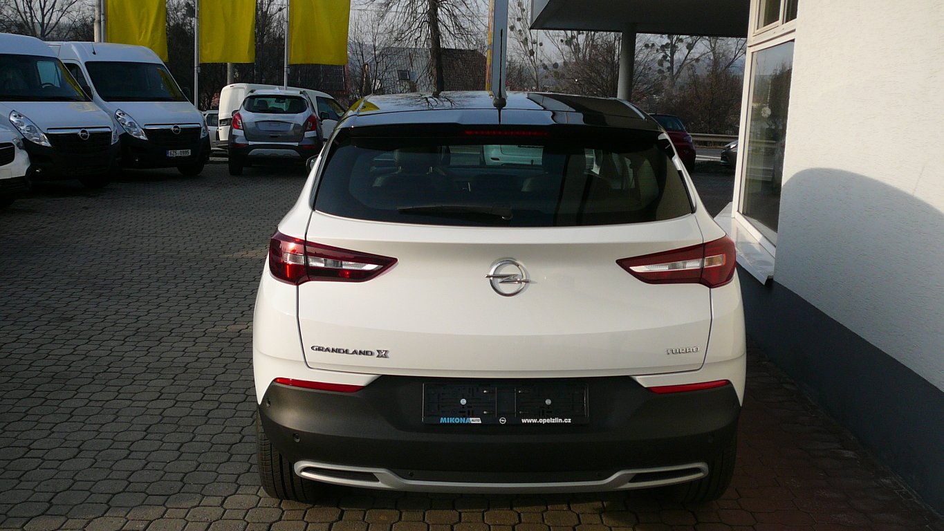 Opel Grandland X Innovation 1.2 Turbo Opel Grandland X