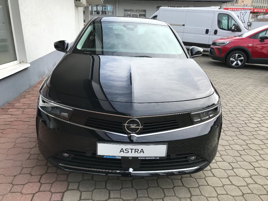Opel Astra Edition 1.2 Turbo !!NOVINKA!! Opel Astra