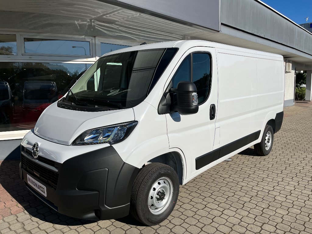 Opel Movano