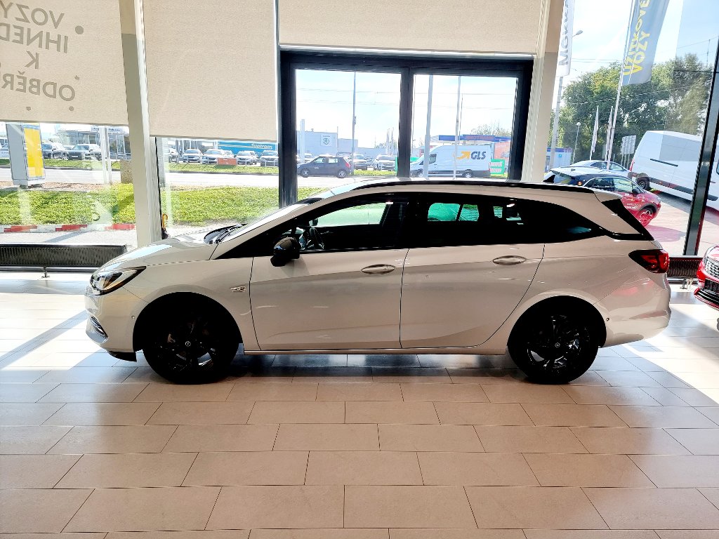 Opel Astra ST Ultimate 1.2T (107kW) MT6 Opel Astra