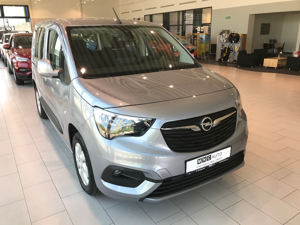 Opel Combo Life Enjoy 1.5CDTi 75kW MT5 Opel Combo