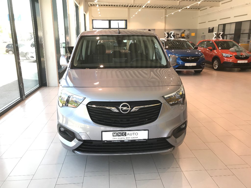 Opel Combo Life Enjoy 1.5CDTi 75kW MT5 Opel Combo