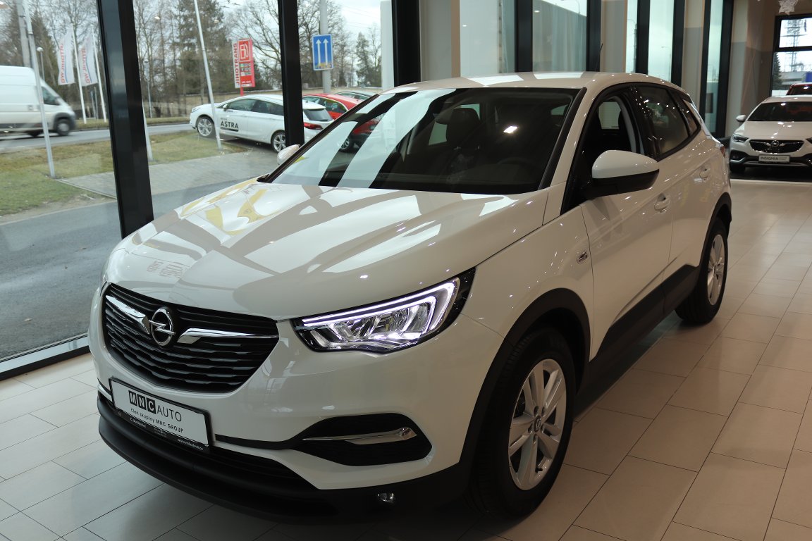 Opel Grandland X SMILE 1.2 Turbo 96kW Opel Grandland X