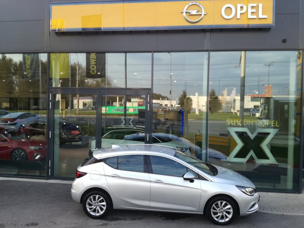 Opel Astra Innovation 1.4Turbo 92kW Opel Astra