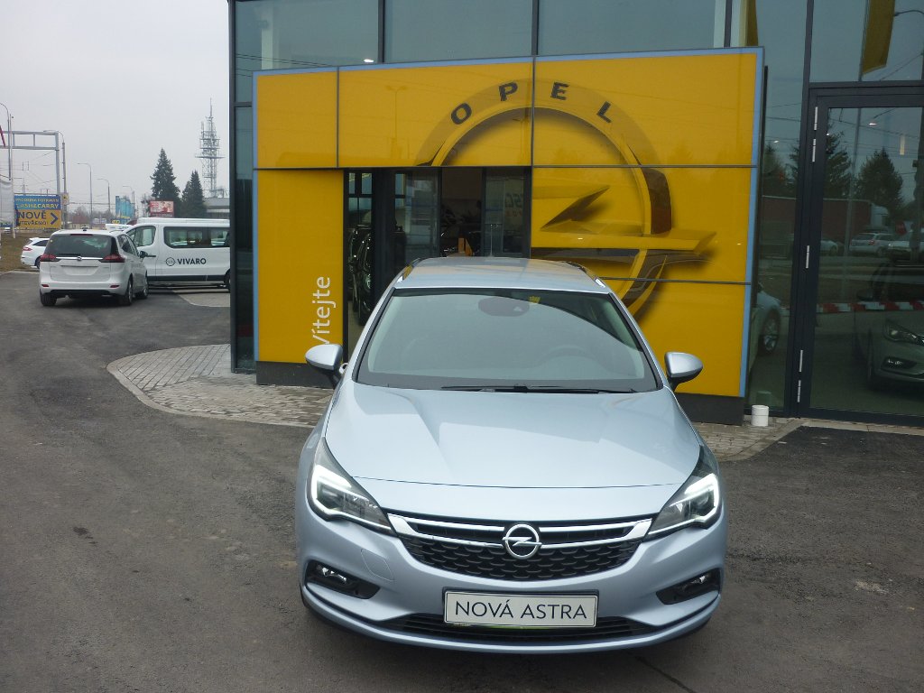 Opel Astra K INNOVATION 1.6 CDTI / 100KW Opel Astra