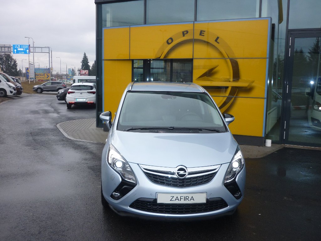 Opel Zafira Cosmo 2.0 /125KW Opel Zafira