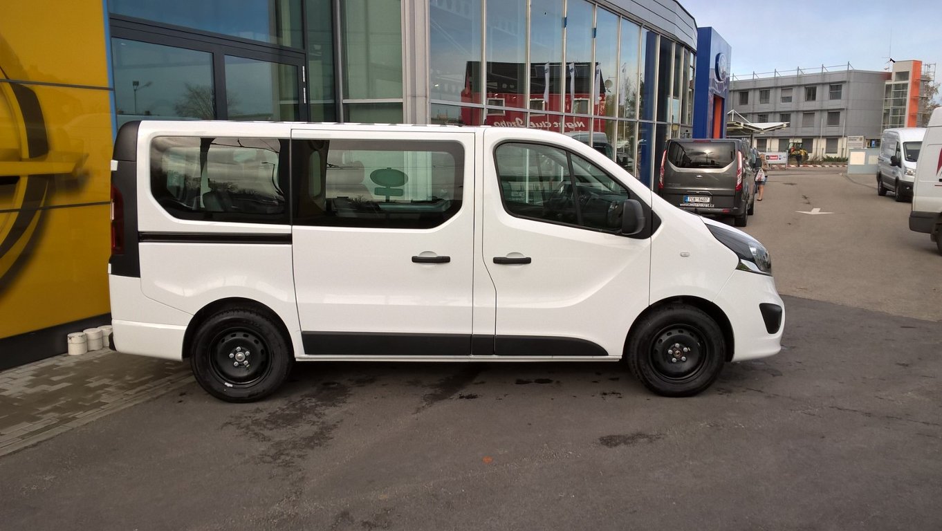 Opel Vivaro COMBI L1H1 1.6CDTI 70kW Opel Vivaro