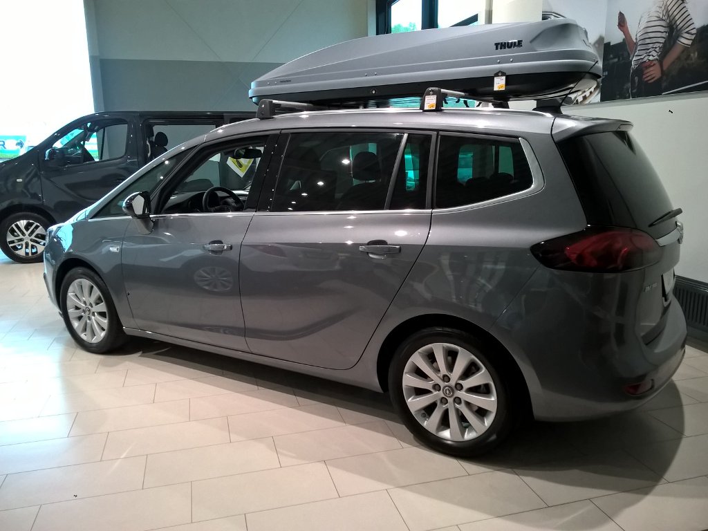 Opel Zafira Innovation 1,4 Turbo 103kW MT6 Opel Zafira