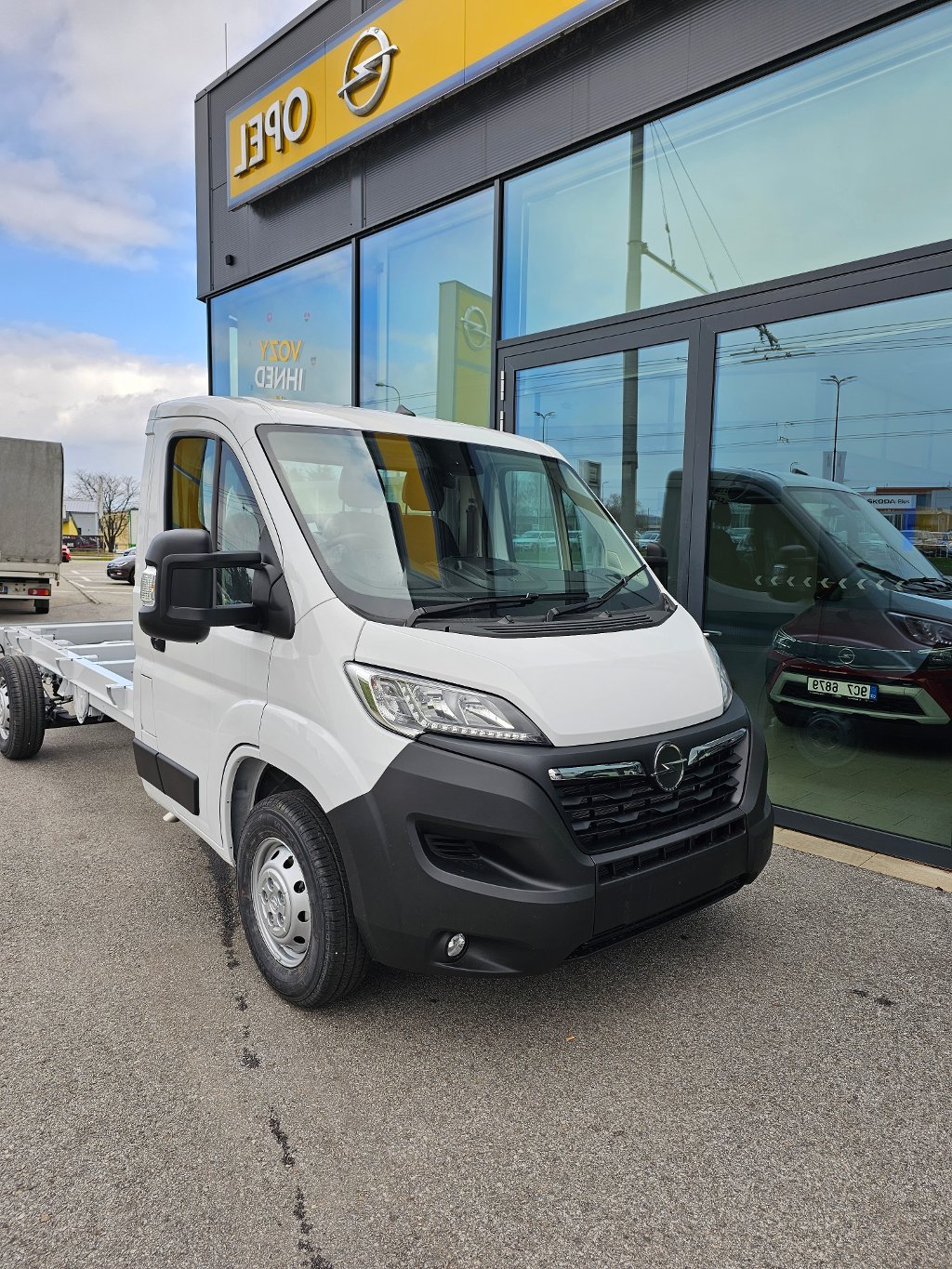 Opel Movano