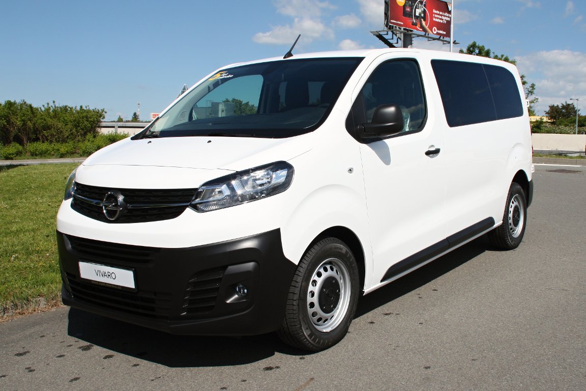 Opel Vivaro COMBI M 2.0 D 110 KW 8 MÍST Opel Vivaro