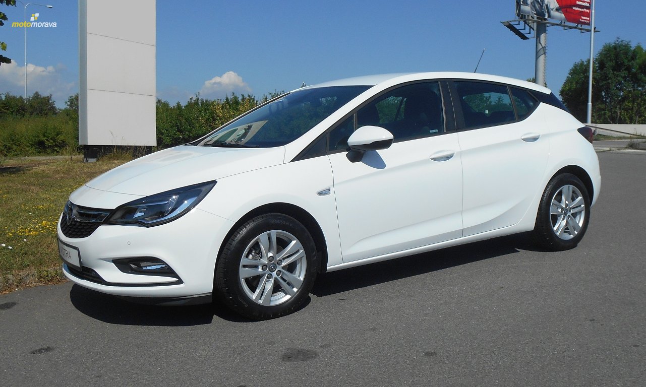 Opel Astra K 1.4 TURBO Smile 5dv. Opel Astra