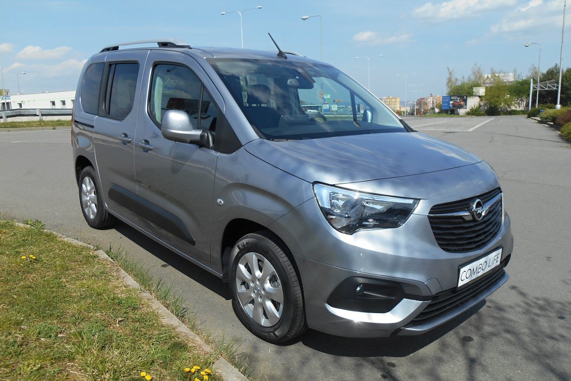 Opel Combo LIFE 1.5 DTH L1 TREND MT6 Opel Combo