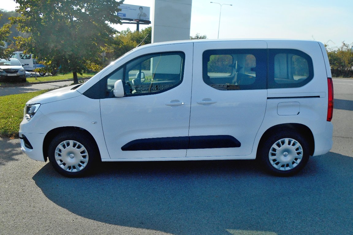 Opel Combo LIFE 1.5 D L1 SMILE MT5 Opel Combo