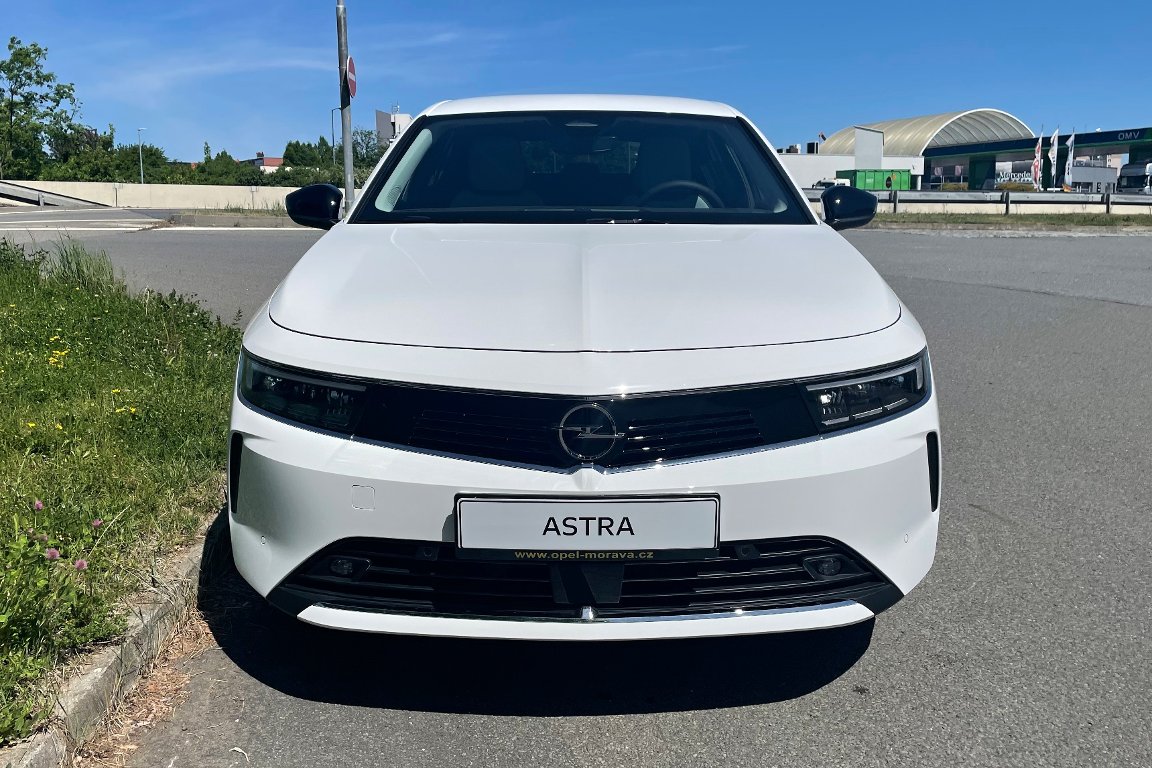 Opel Astra Elegance 1.2 T 96kW MT6 Opel Astra
