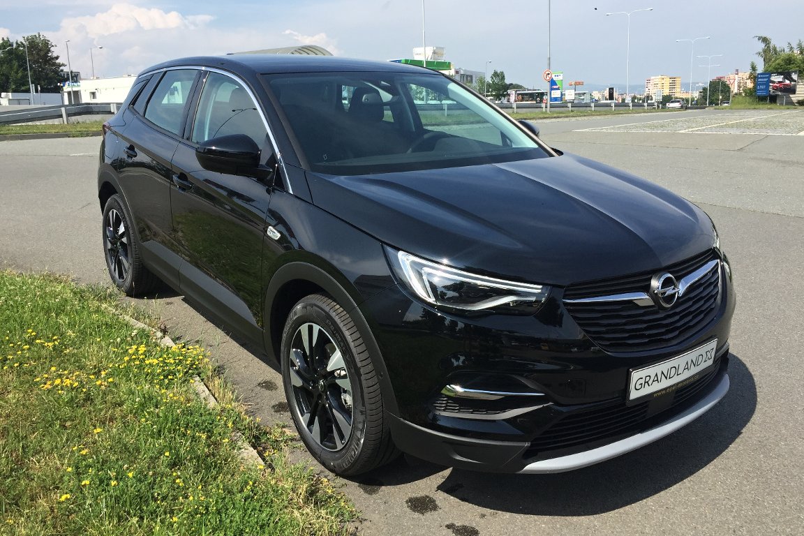 Opel Grandland X 1.6 TURBO INNOVATION AT8 Opel Grandland X