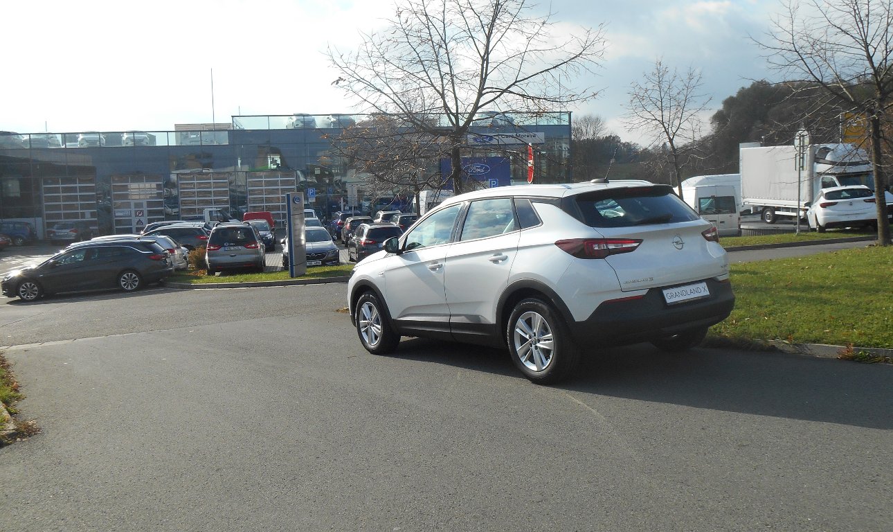 Opel Grandland X 1.2 Turbo Enjoy Opel Grandland X