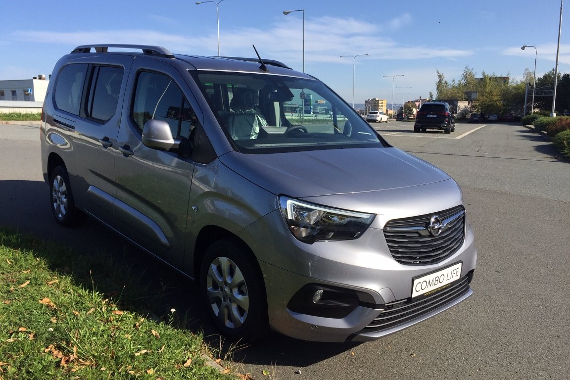 Opel Combo LIFE 1.5 DTH L2 ENJOY AT8 Opel Combo