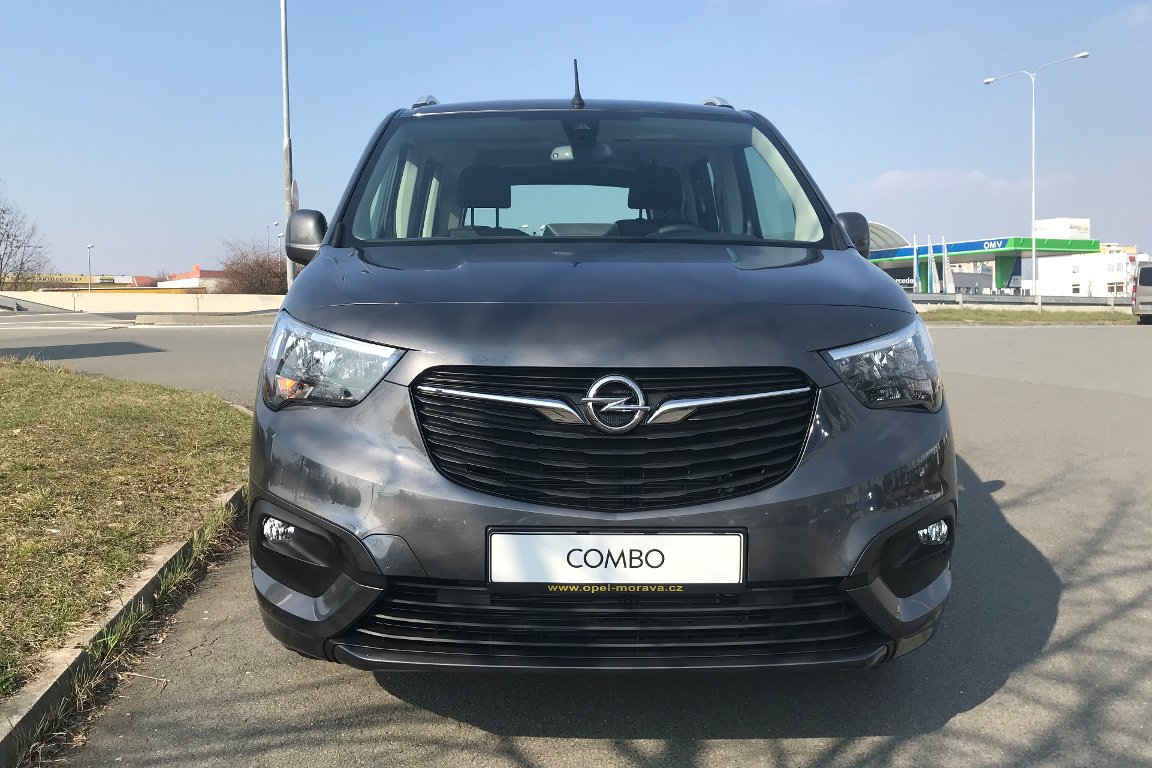 Opel Combo LIFE 1.5 DTH L1 ENJOY AT8 Opel Combo