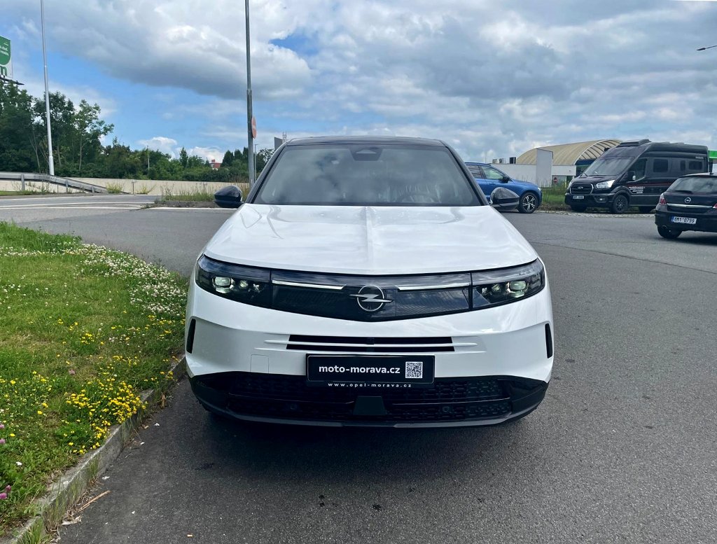 Opel Grandland Hybrid 1.2T 145k GS AT6 Opel Grandland