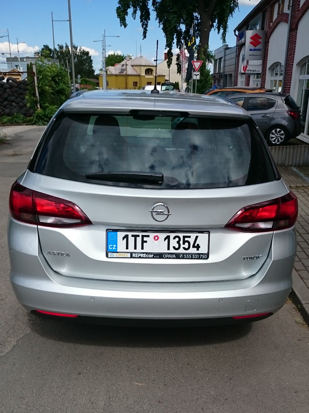 Opel Astra Sports Tourer Enjoy Opel Astra