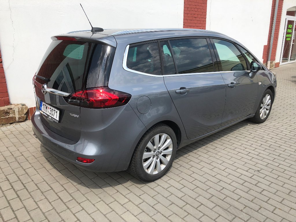 Opel Zafira Innovation D 16 SHL Opel Zafira
