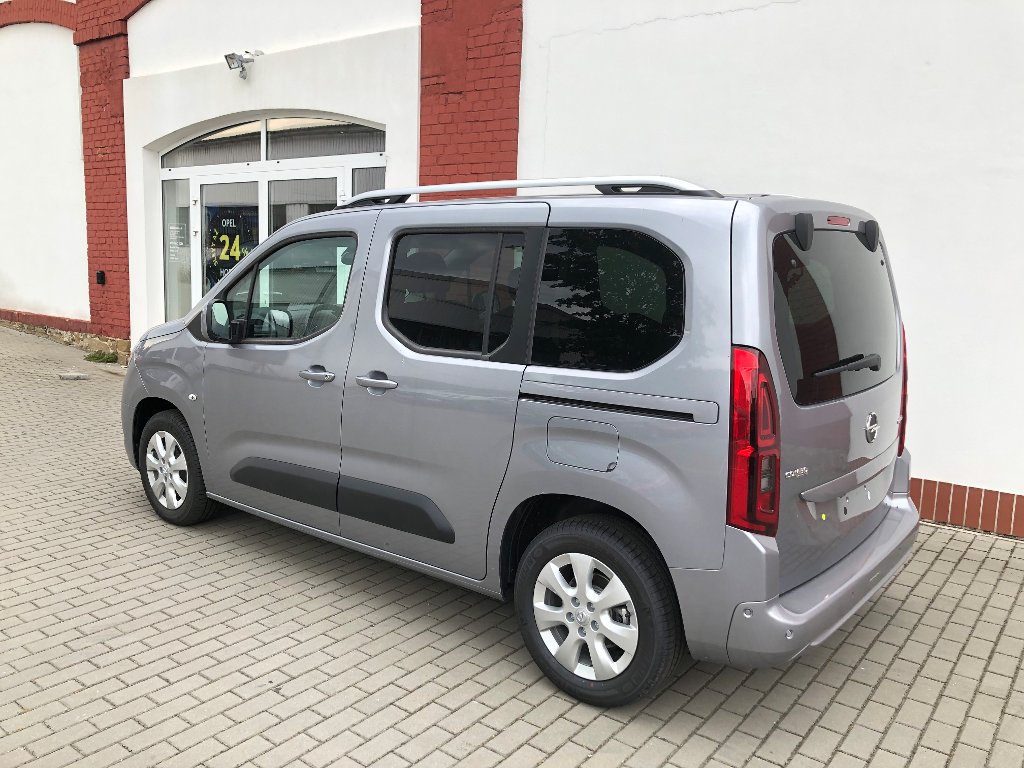 Opel Combo Enjoy L1H1 standard D15DTH Opel Combo