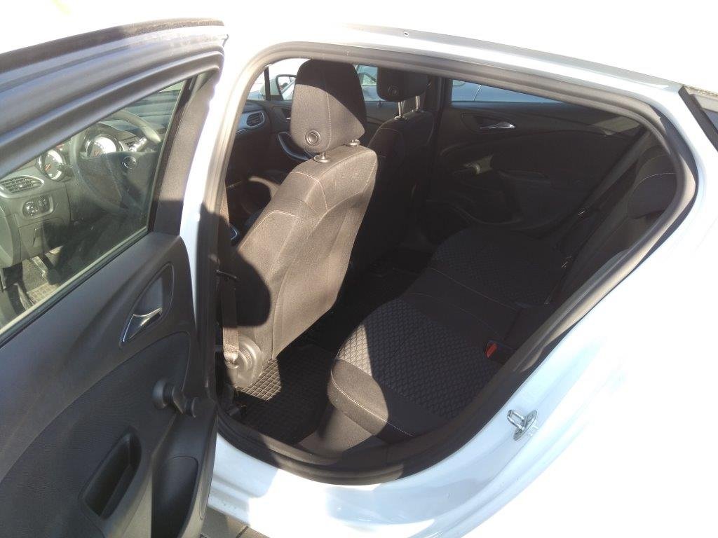 Opel Astra K Selection 1.4 74kW Opel Astra