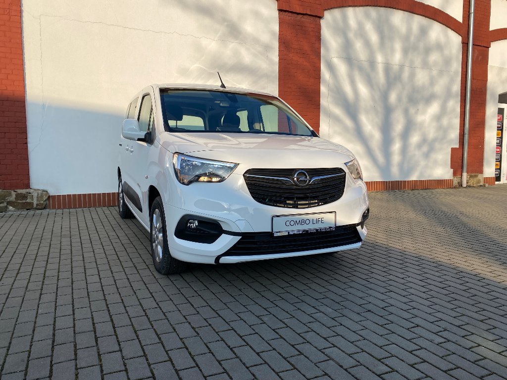 Opel Combo Enjoy L1H1 standard D15DTH Sta Opel Combo