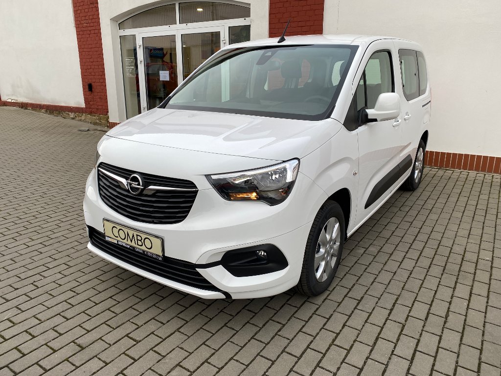 Opel Combo Enjoy L1H1 standard D15DT Star Opel Combo