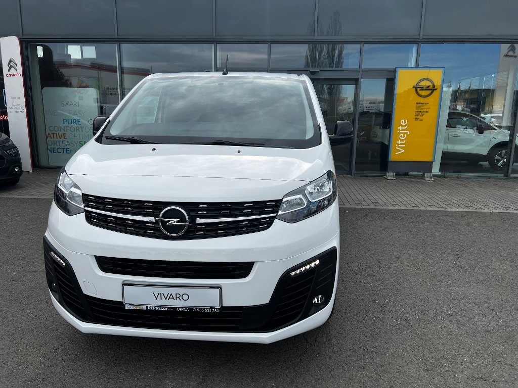 Opel Vivaro L2H1 (L) Combi 2.0L Opel Vivaro