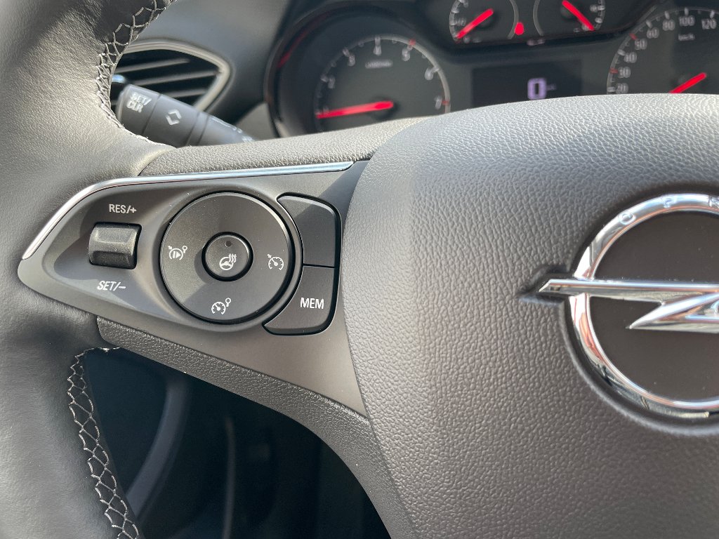 Opel Crossland Edition F 1.2XE (81kW/ 110HP) Opel Crossland